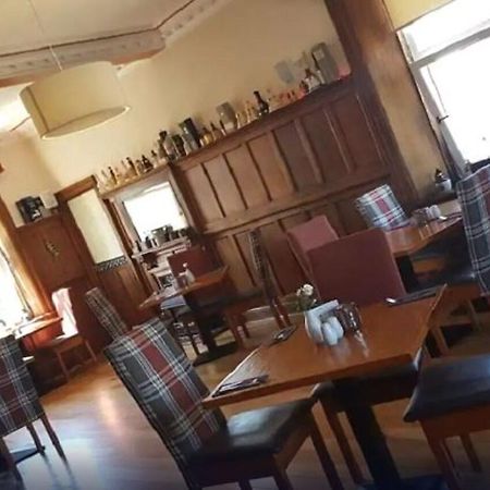 דנפרמליין Oyo Gothenburg Hotel מראה חיצוני תמונה